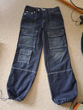 True Religion UO Exclusive Bobbi Baggy Cargo Jean28